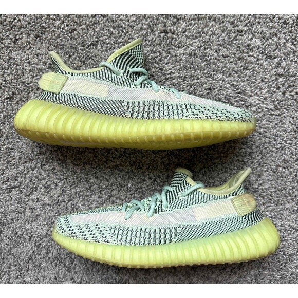 Adidas Yeezy Boost 350 V2 Yeezreel Size 8.5 Men's - Picture 1 of 8